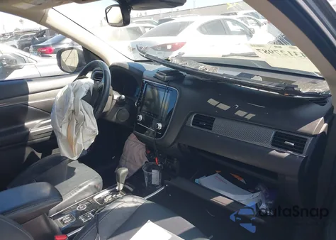 2020 Mitsubishi Outlander Se/Sel/Le from USA, damaged, VIN JA4AZ3A30LZ037872